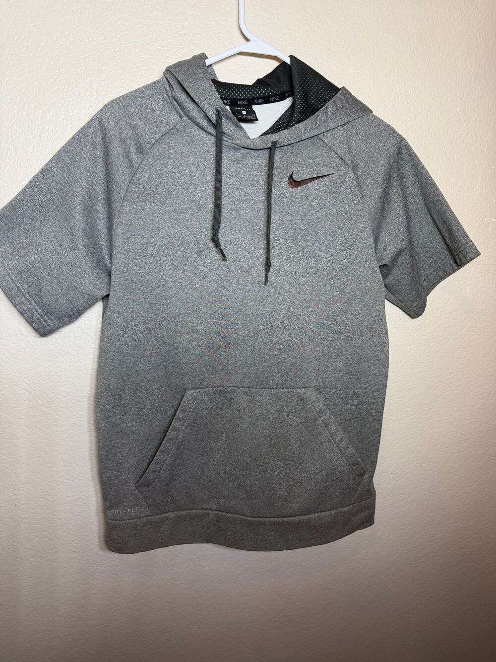 Nike Dri-Fit Short Sleeve Hoodies Gray Size S